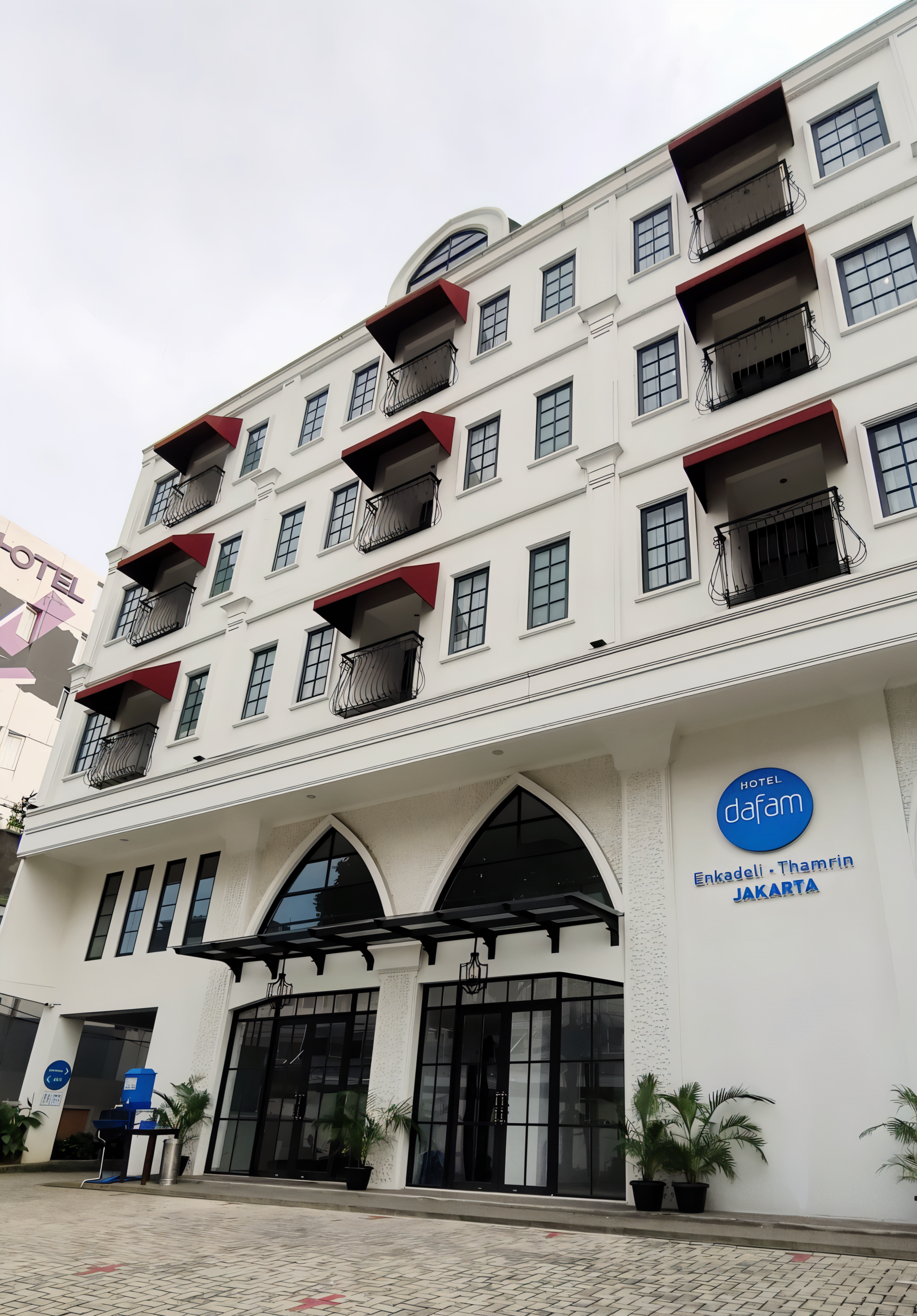 Dafam Enkadeli Thamrin