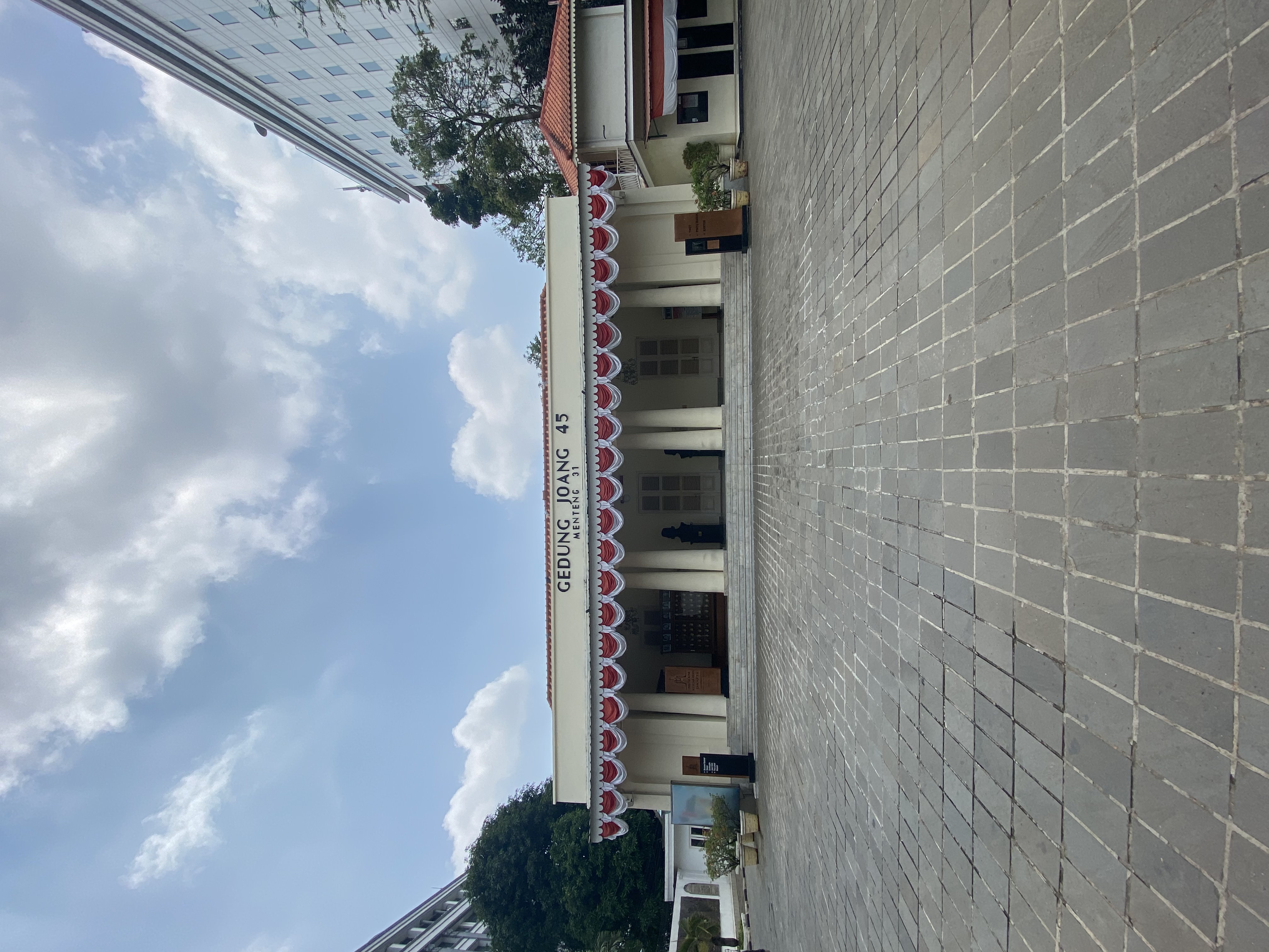 card__image